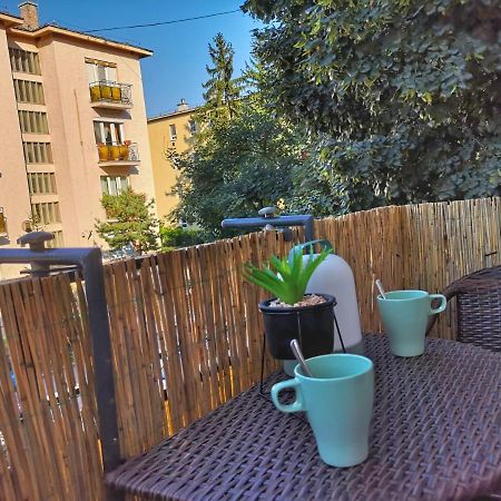 Central Home Apartment In The City Center Эгер Экстерьер фото